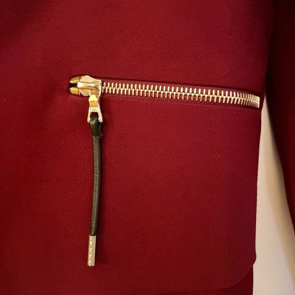 Sandro Blazer in Burgundy with Gold Hardware - Picture 2 of 6